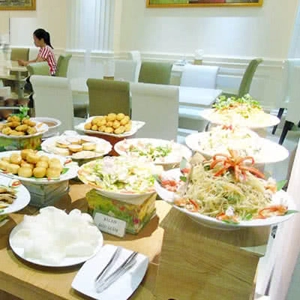 Nhà Hàng Buffet Trưa Blue Diamond Thủ Khoa Huân