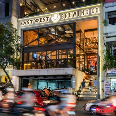 Nhà hàng East West Brewing Lý Tự Trọng