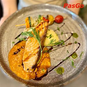 Nhà hàng Gia Đình BB Golden Grill Giảng Võ