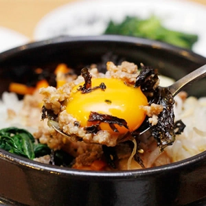 Nhà hàng Kimbap Jung Triệu Việt Vương