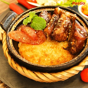 Nhà hàng Kombo - Cơm niêu Singapore Hoàng Cầu 