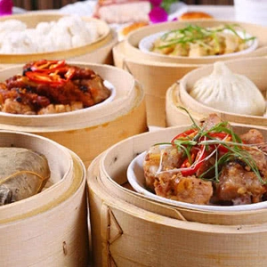 Nhà Hàng Long Đình 64B Quán Sứ