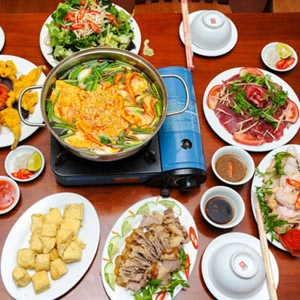 NHÀ HÀNG NHẬU QUÁN 192 – ẨM THỰC VIỆT NAM HOÀN HẢO