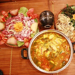 QUÁN QUÊ - 2A TRẦN QUÝ KIÊN - ĐẬM ĐÀ  HƯƠNG VỊ VIỆT NAM