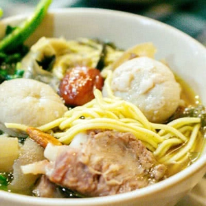 Tiệc lưu động tư trì