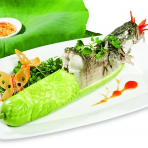 ÚT HẠNH -  MÀU SẮC HẢI SẢN ĐA DẠNG