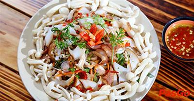 Dạo quanh các quán ăn vặt ngon nổi tiếng, hút khách nhất ở TPHCM