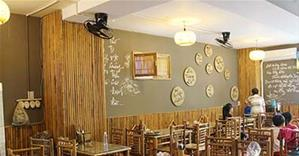 Gợi ý địa điểm ăn uống ngon, nổi tiếng nhất ở Quận Tân Phú