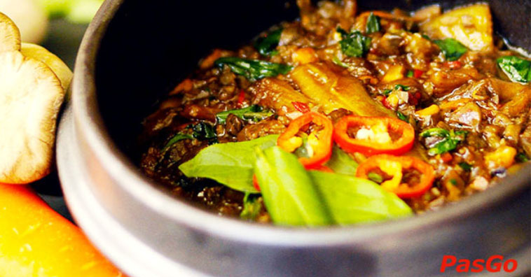 Top 10+ Nhà hàng chay nổi tiếng, hút khách nhất tại HCM