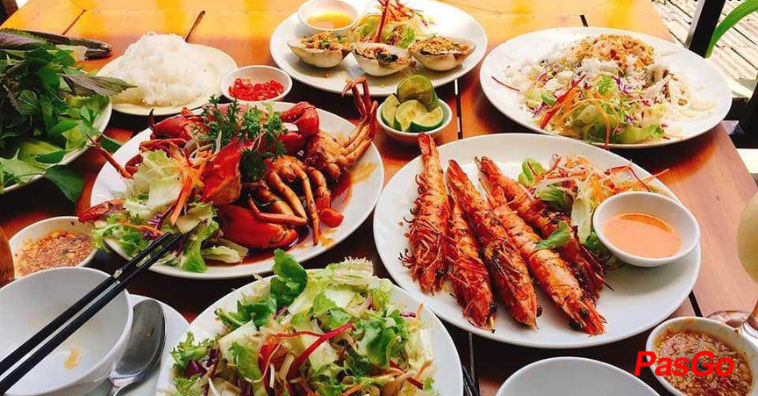 Top 10+ nhà hàng hải sản Đồng Hới ngon giá tốt nhất 2026