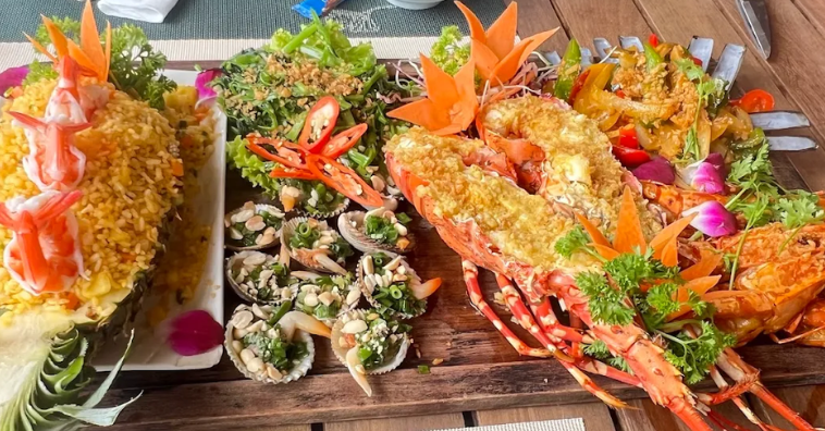 TOP 10+ Nhà hàng ở Cam Ranh nổi tiếng với không gian đẹp và món ăn đặc sắc