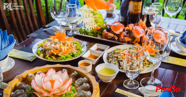 Top 10+ Quán Ăn Ngon Hạ Long Nhất Định Phải Thử Khi Du Lịch Tại Nơi Đây