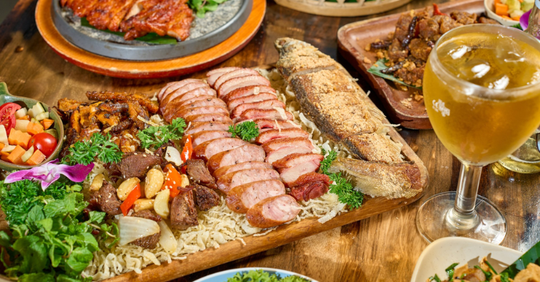 Top 5+ quán ăn ngon Ngã Tư Sở - Đặt bàn PasGo nhận ngay ưu đãi