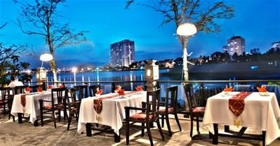 Top các QUÁN NHẬU bờ sông ở TpHCM view đẹp, đồ ăn ngon | ƯU ĐÃI giá tốt