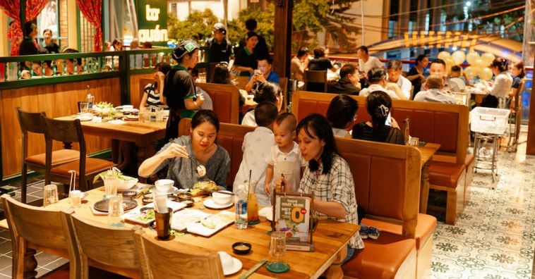 TOP quán ăn gia đình ở Long Biên Hà Nội có khu vui chơi