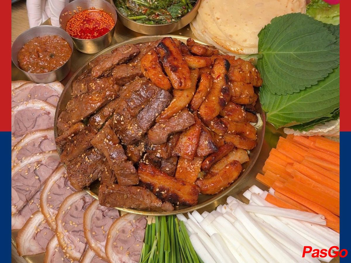 Giảm 10% menu đồ ăn cho nhóm 2 người lớn1