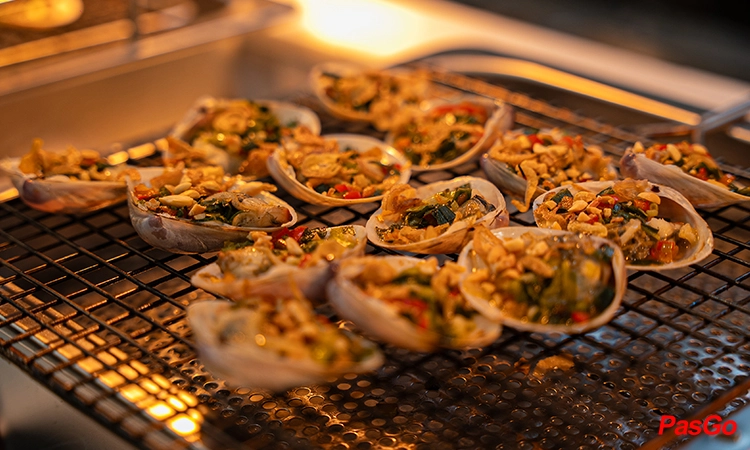 Suất Buffet Trưa T2-T6, Giá 408K Chưa Gồm VAT - Royal Buffet - Lương Định Của1