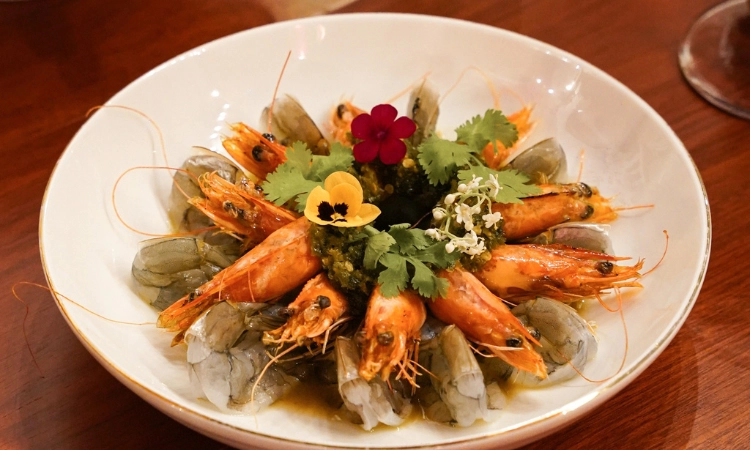 Suất Bufftet Á Âu T2-CN, Giá 649K3