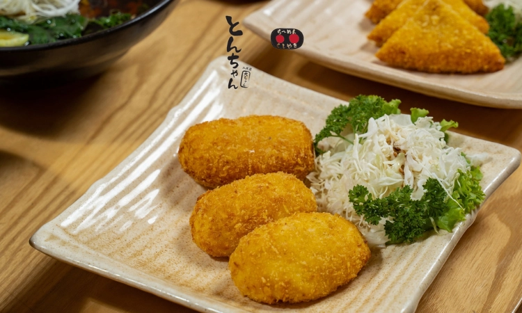 Suất Buffet T2-CN, Giá 369K - Tonchan Ramen Phan Kế Bính3