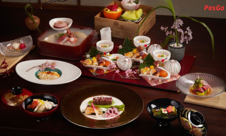 Tặng Bánh Hoặc Bó Hoa Tươi1