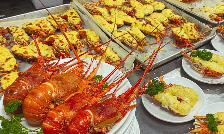 Suất Buffet Tối T2 Đến T5, Giá 438K - Bay Seafood Buffet Hồ Gươm Tông Đản3
