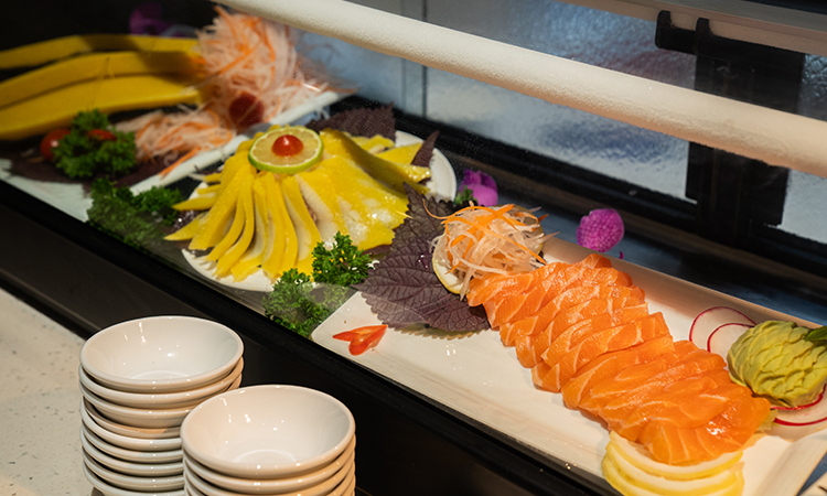 Buffet trưa T7->CN giá 510.000đ++