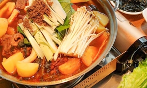 Canh Xương Khoai Tây Vừa, Giá 550K - Meat Plus 4+4 - Vinhomes Gardenia