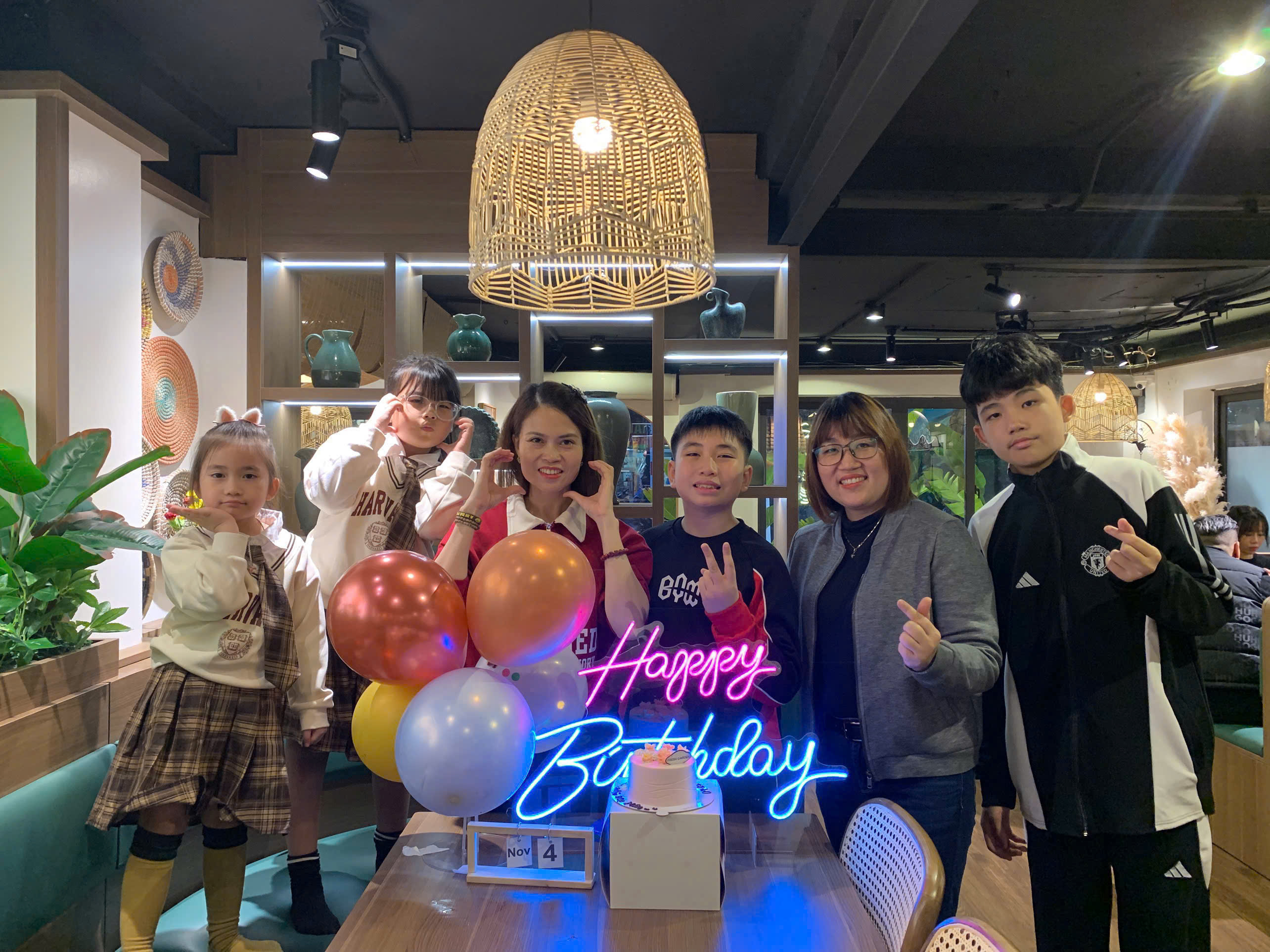 GIẢM 18% menu lẩu cho bàn từ 4 người lớn2