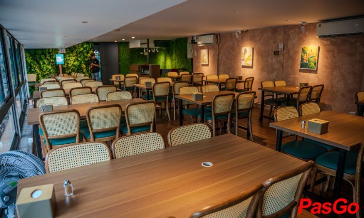 GIẢM 18% menu lẩu cho bàn từ 4 người lớn4