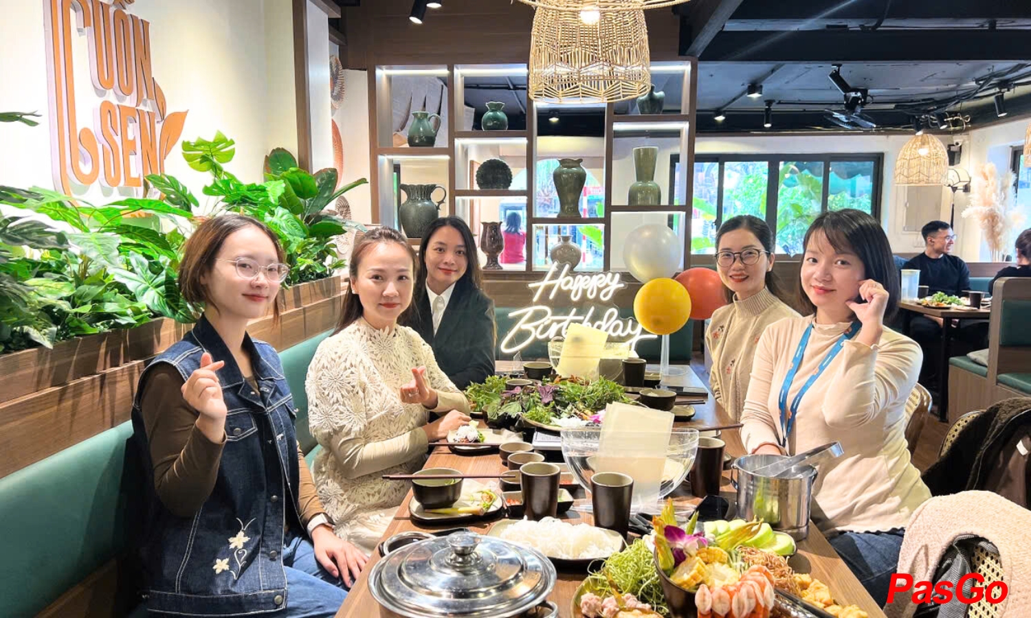 GIẢM 18% menu lẩu cho bàn từ 4 người lớn3