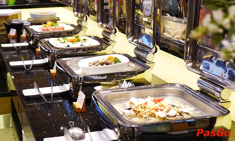 Suất Buffet Tối Ngày 31/12, Giá 545K - Hoàng Yến Vạn Hạnh Mall7