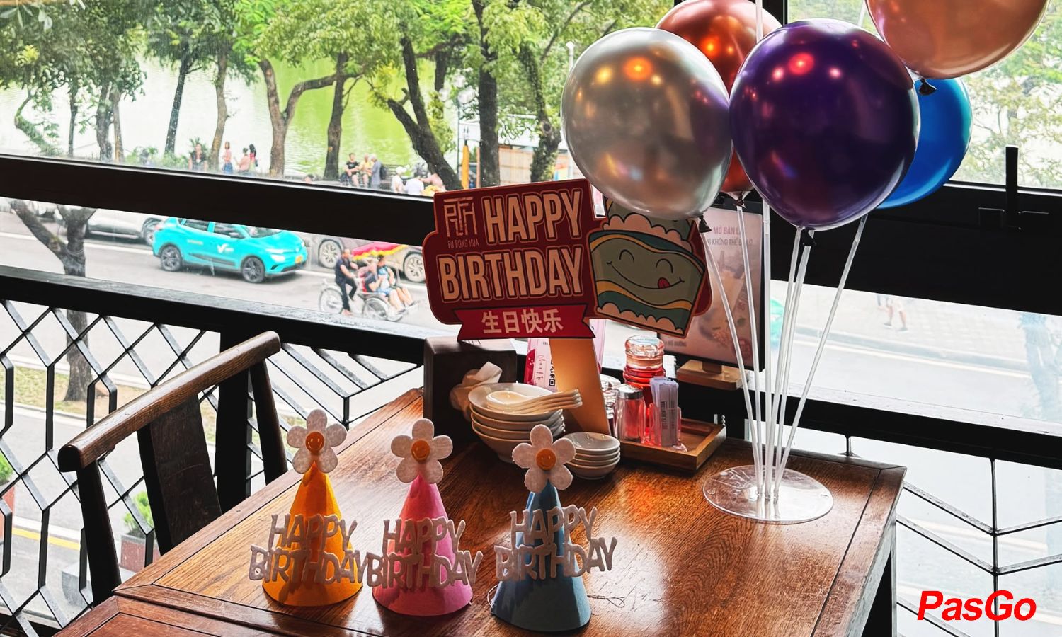 Sinh nhật: Giảm 10%/tổng bill, Tặng bánh bao, Free decor1