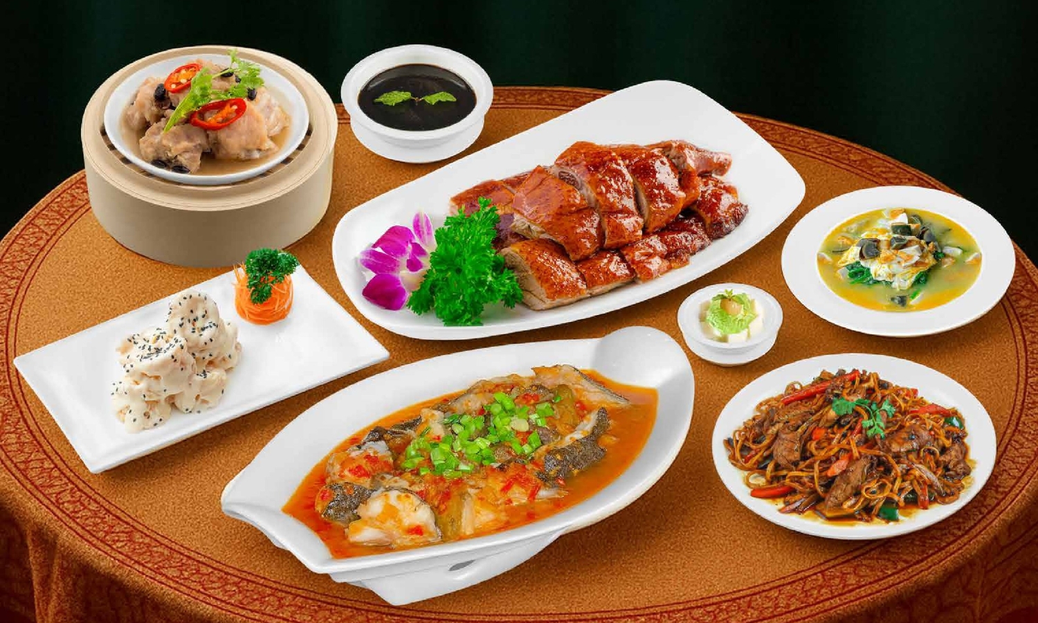 Set 2: 400k/khách -> 2,4 triệu/bàn 6 khách2