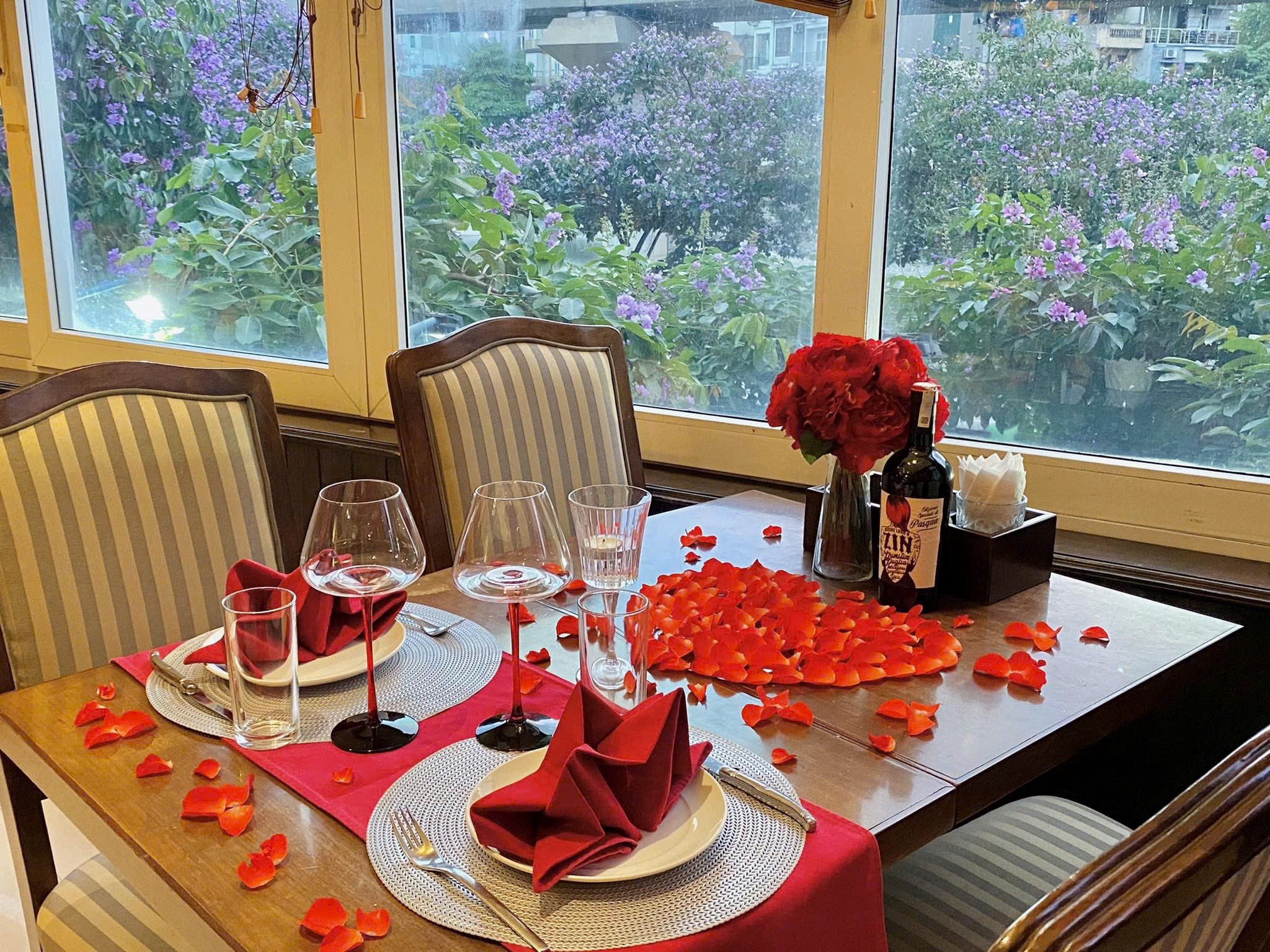 GIẢM 10% Set Romantic 1