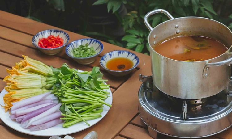 Set Lẩu Thái Chua Cay, Giá 369K - Quán Bụi Garden Ngô Quang Huy1