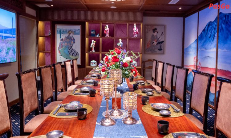 Tặng 1 trong 6 món3