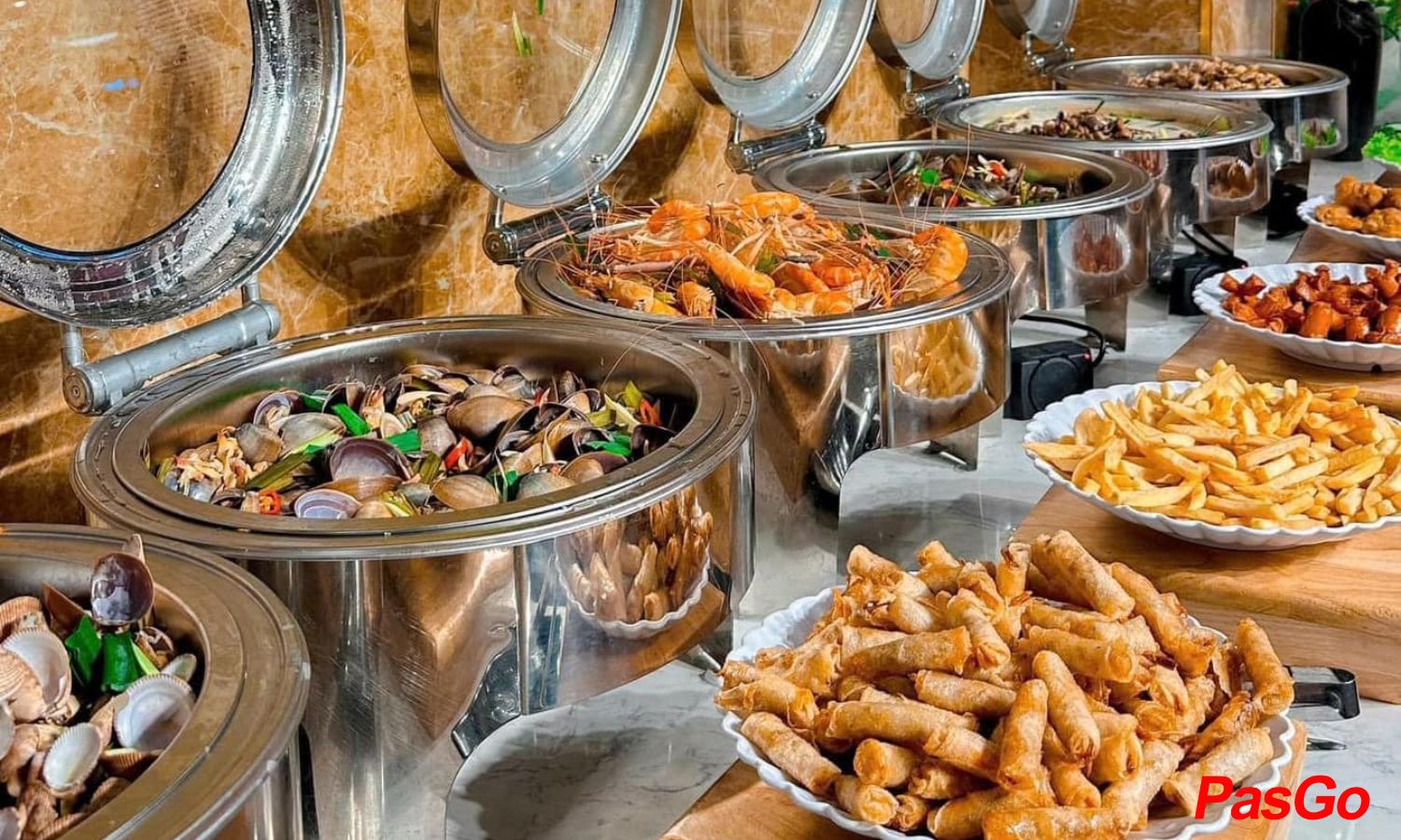 Suất Buffet Hải Sản Lẩu & Nướng, Giá 329K5