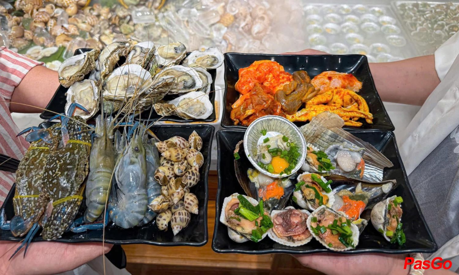 Suất Buffet Hải Sản Lẩu & Nướng, Giá 299K2