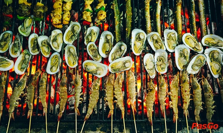 Suất Buffet Trưa T5-CN, Giá 299K1