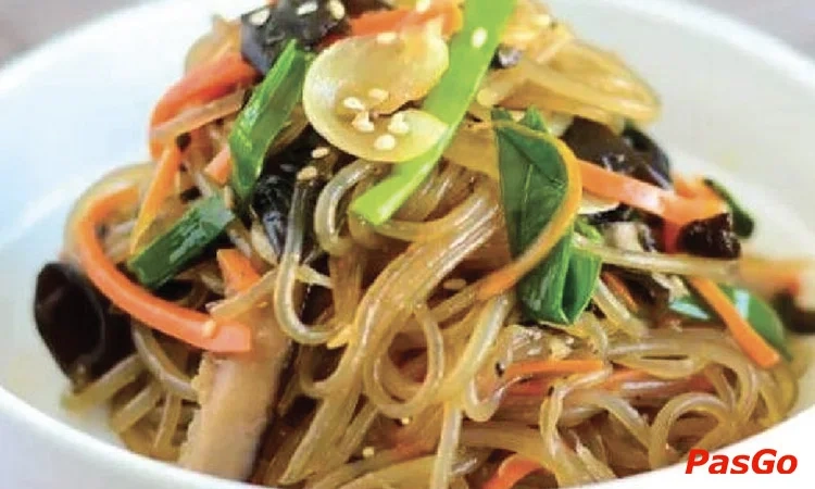 Suất Buffet Chay T2-CN, Giá 268K - Om Tara Vegan - Lê Văn Lương1