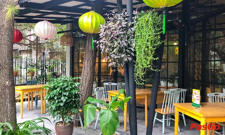 TẶNG 6 chai bia cho bàn 6 người2