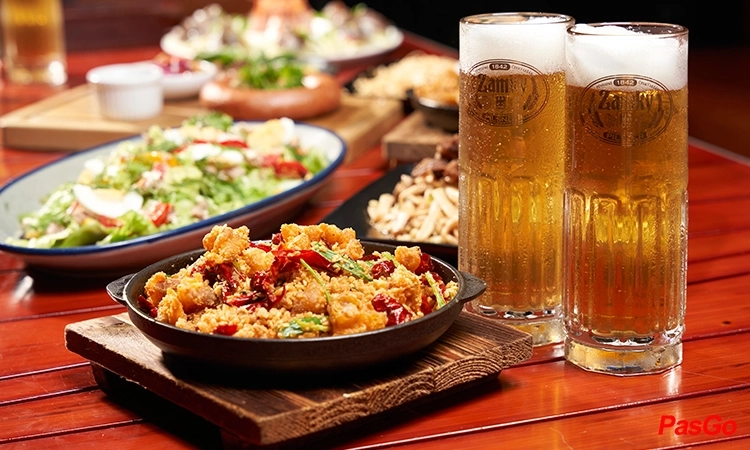 Tặng Món Khi Sử Dụng Menu Bia - Vuvuzela Trần Thái Tông4