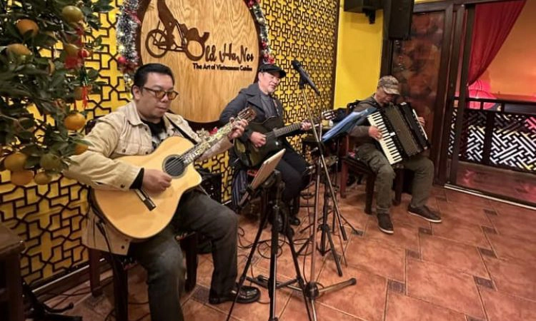 Tặng bánh sinh nhật trị giá 300K4