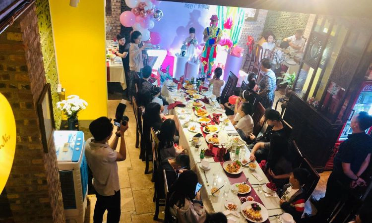 Tặng bánh sinh nhật trị giá 300K2