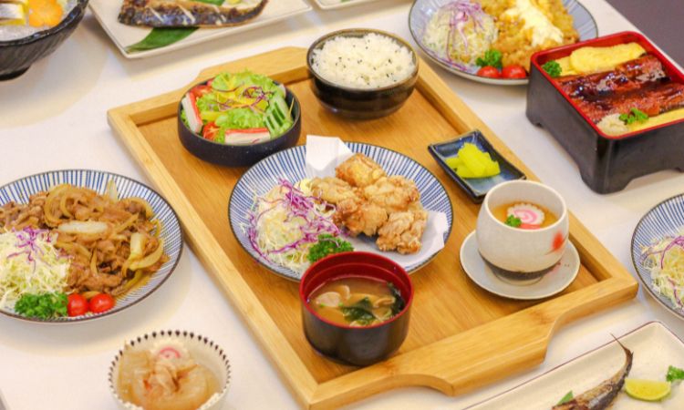 Giảm 50% Set Cơm Gà T2-T6 4