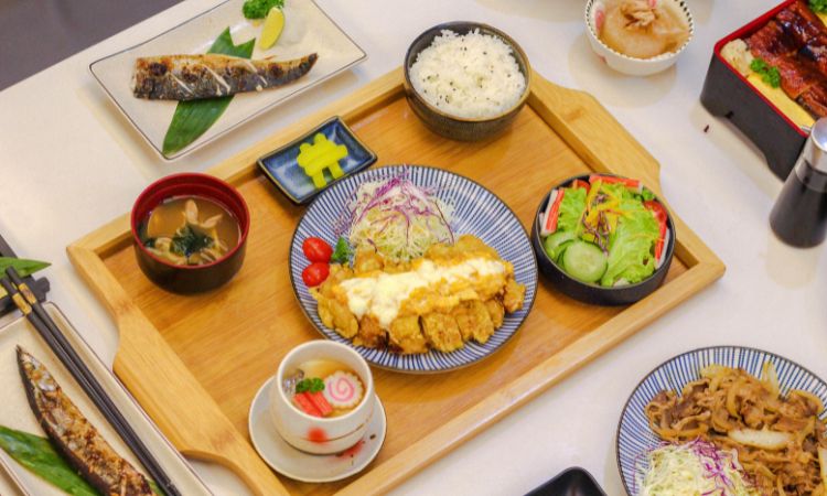 Giảm 50% Set Cơm Gà T2-T6 5