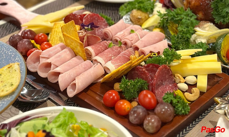 Đặt Bàn PasGo Giữ Chỗ Miễn Phí, San Dining - Cầu Gỗ1