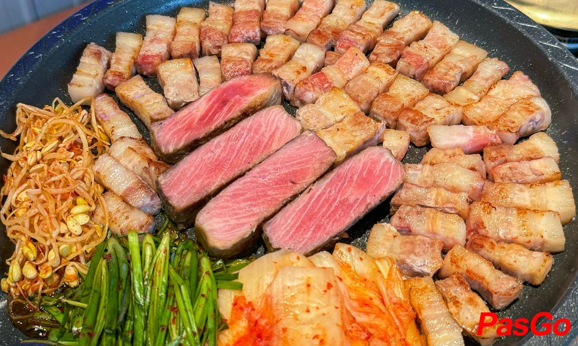 Giảm 16% menu đồ ăn cho nhóm từ 3 người lớn4