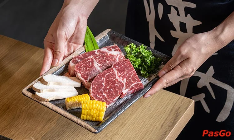 Suất Buffet Neko T2->T6 Giá 369K, T7-CN Giá 389K1
