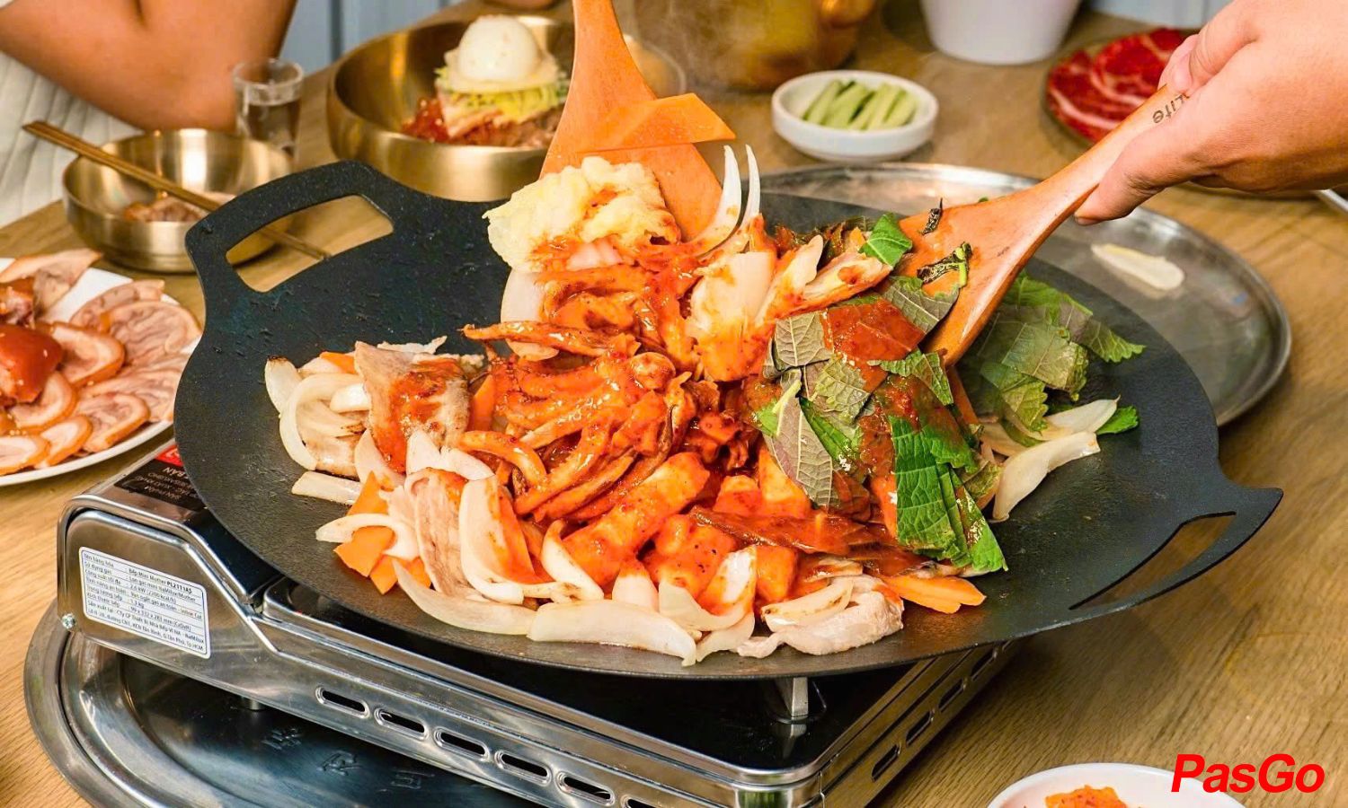 Giảm 10% menu đồ ăn cho nhóm 2 người lớn1